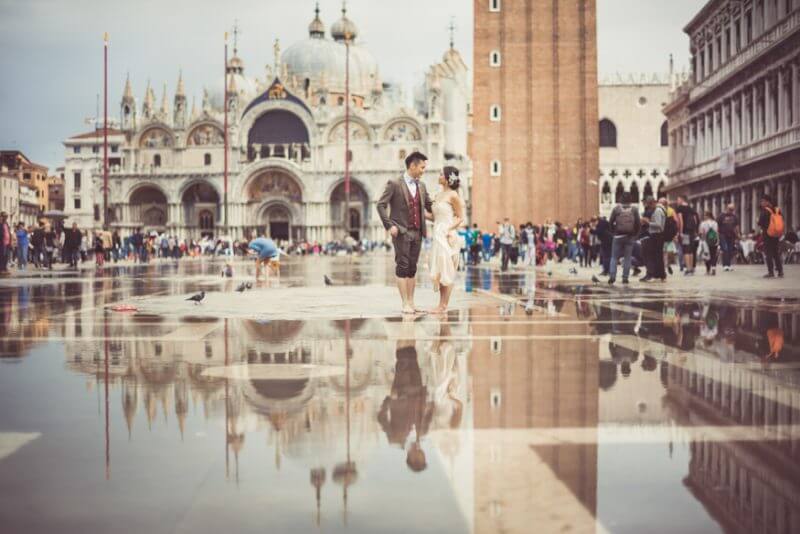 Honeymoon in Venice Italy Wedding Photographer