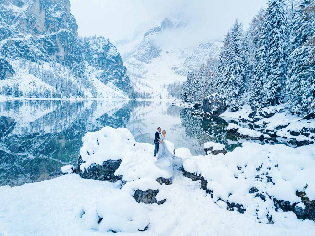 couple on the lago di Braies